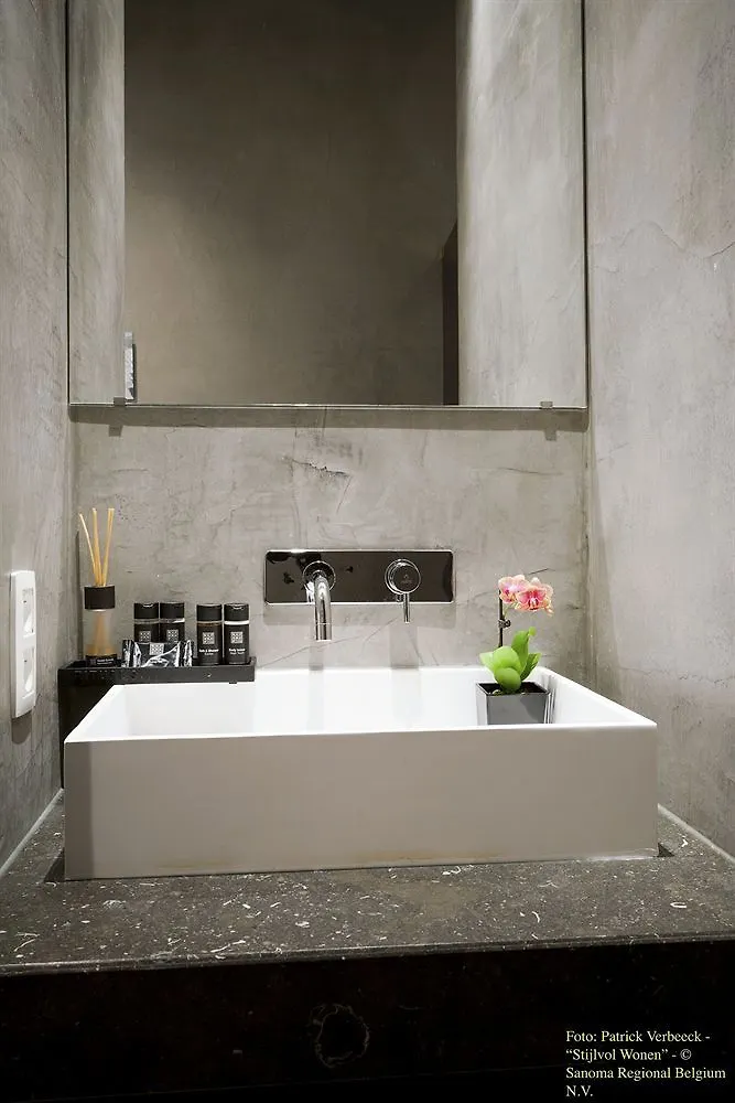 ****  Kaai 11 Hotel Antwerpen België